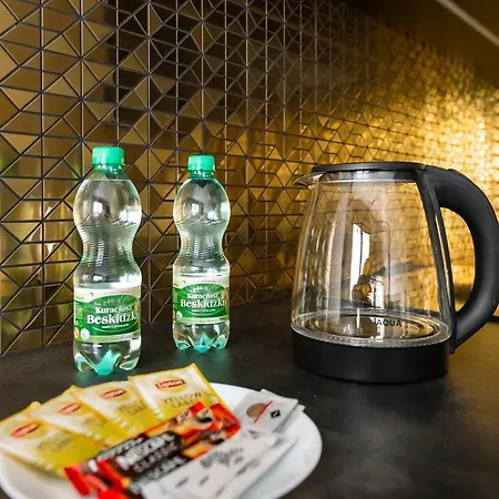 Comfort 204 By Bookinghost