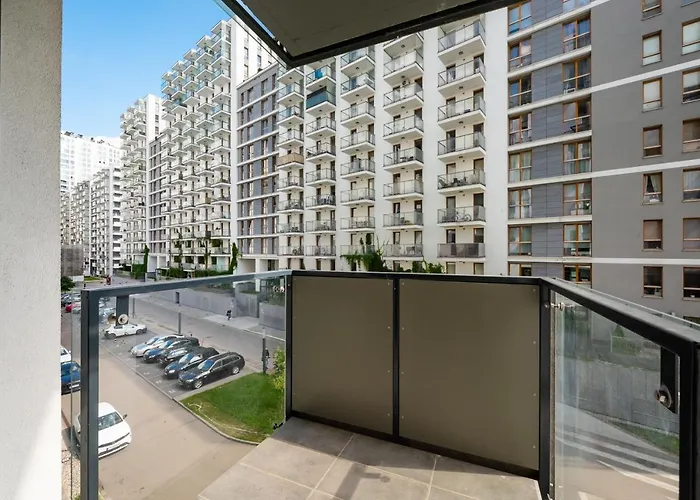 Comfort 204 By Bookinghost * Varsó